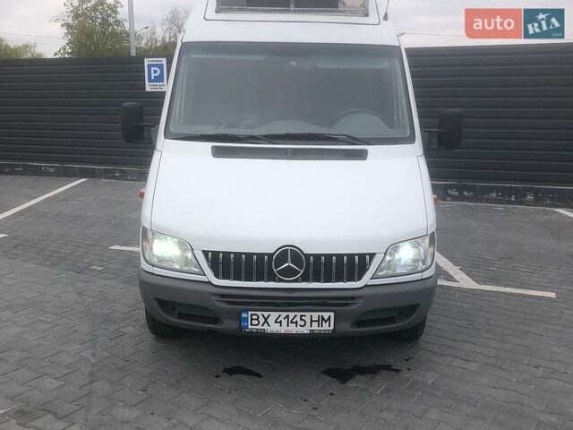 Белый Мерседес Sprinter, объемом двигателя 2.7 л и пробегом 868 тыс. км за 14500 $, фото 8 на Automoto.ua