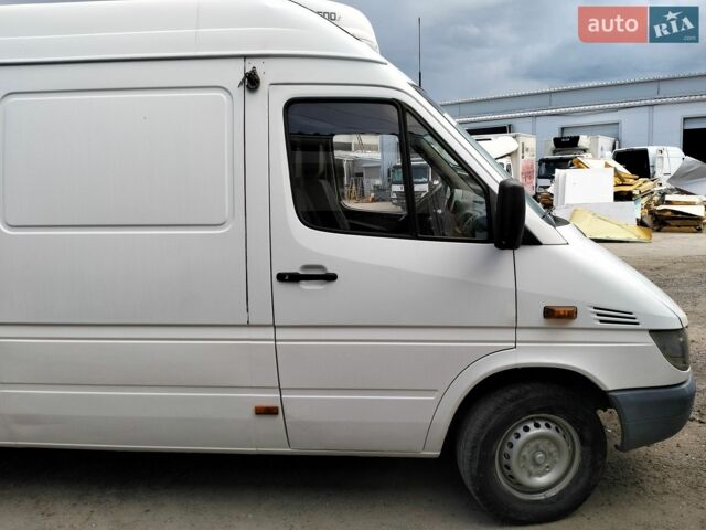Білий Мерседес Sprinter, об'ємом двигуна 2.15 л та пробігом 245 тис. км за 7800 $, фото 3 на Automoto.ua