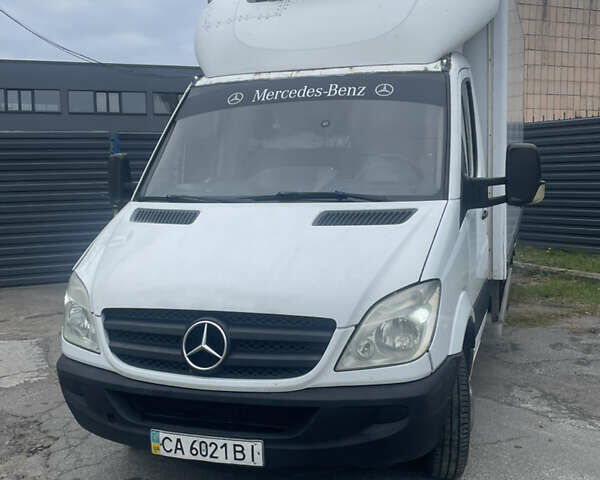 Белый Мерседес Sprinter, объемом двигателя 2.99 л и пробегом 1 тыс. км за 16300 $, фото 6 на Automoto.ua