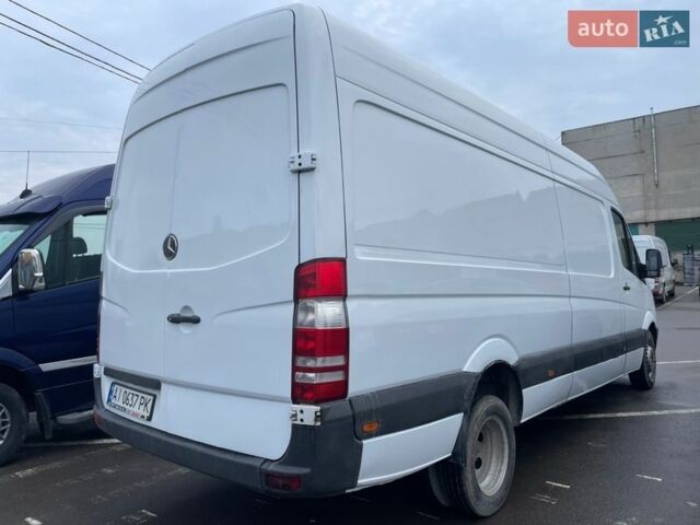Белый Мерседес Sprinter, объемом двигателя 2.15 л и пробегом 444 тыс. км за 12222 $, фото 8 на Automoto.ua