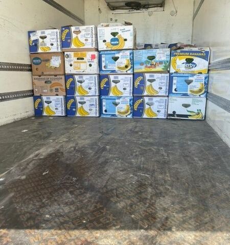 Белый Мерседес Sprinter, объемом двигателя 3 л и пробегом 912 тыс. км за 15700 $, фото 21 на Automoto.ua