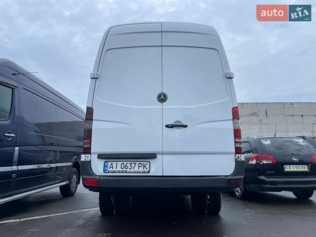 Белый Мерседес Sprinter, объемом двигателя 2.15 л и пробегом 444 тыс. км за 12222 $, фото 11 на Automoto.ua
