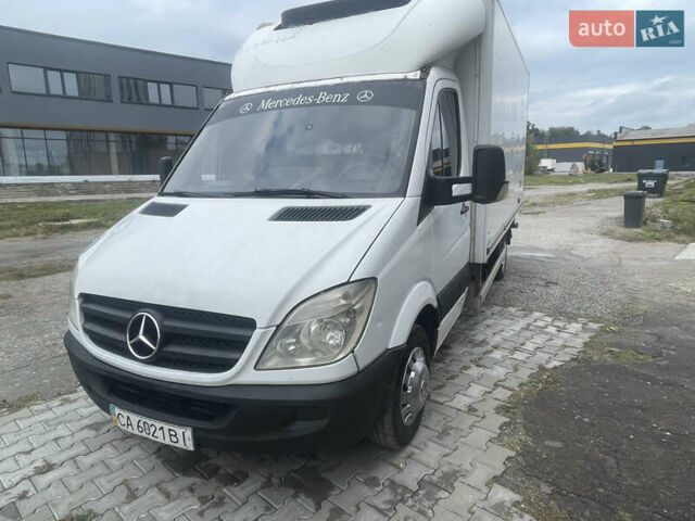 Белый Мерседес Sprinter, объемом двигателя 2.99 л и пробегом 1 тыс. км за 16300 $, фото 3 на Automoto.ua
