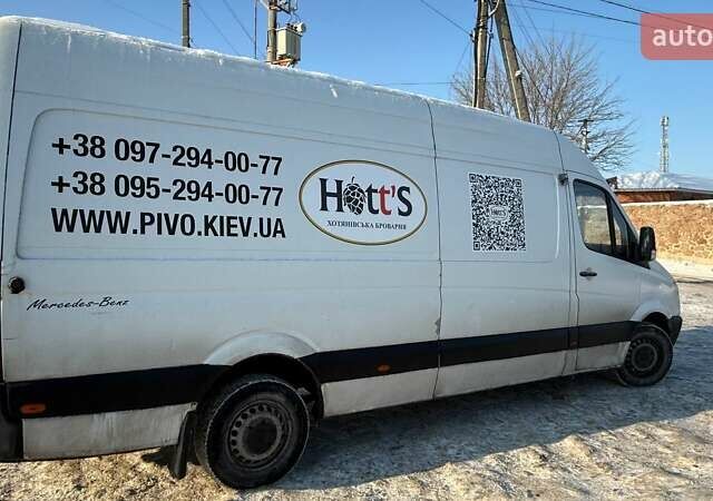 Белый Мерседес Sprinter, объемом двигателя 2.15 л и пробегом 646 тыс. км за 10200 $, фото 4 на Automoto.ua