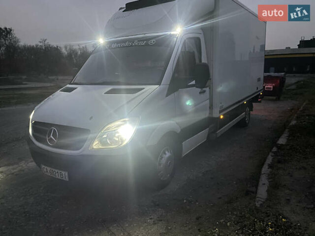 Белый Мерседес Sprinter, объемом двигателя 2.99 л и пробегом 1 тыс. км за 16300 $, фото 11 на Automoto.ua