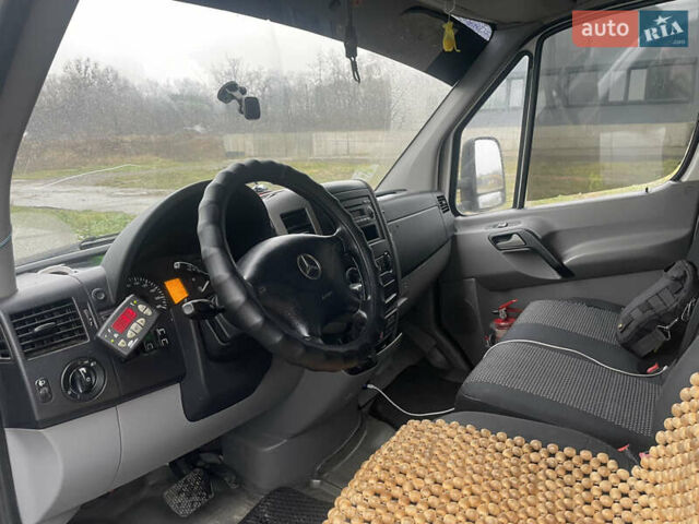 Белый Мерседес Sprinter, объемом двигателя 2.99 л и пробегом 1 тыс. км за 16300 $, фото 16 на Automoto.ua
