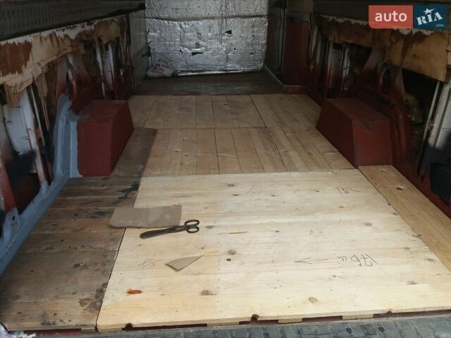 Білий Мерседес Sprinter, об'ємом двигуна 2.15 л та пробігом 300 тис. км за 9500 $, фото 3 на Automoto.ua