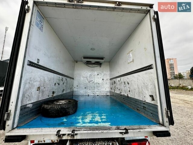 Белый Мерседес Sprinter, объемом двигателя 2.15 л и пробегом 387 тыс. км за 10500 $, фото 6 на Automoto.ua