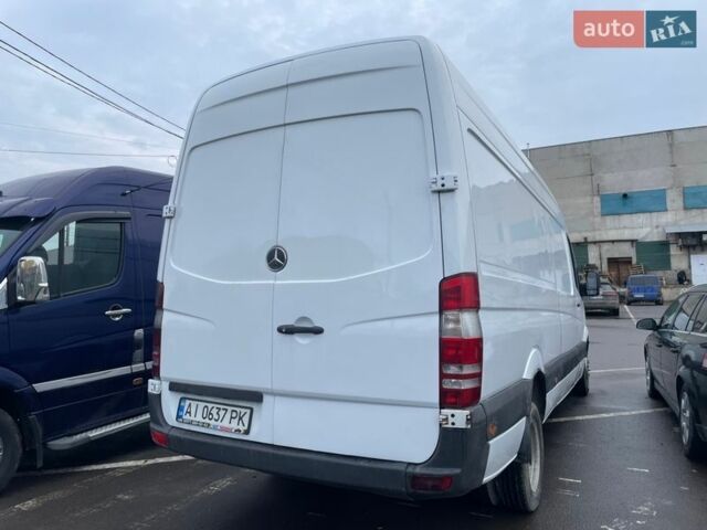 Белый Мерседес Sprinter, объемом двигателя 2.15 л и пробегом 444 тыс. км за 12222 $, фото 9 на Automoto.ua