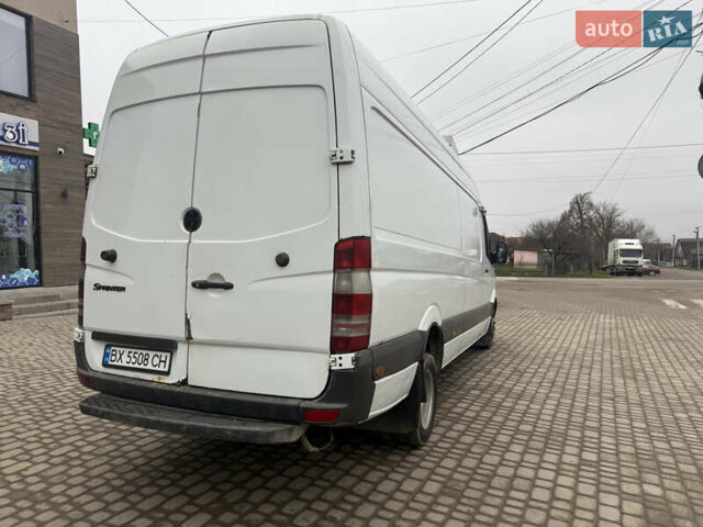 Белый Мерседес Sprinter, объемом двигателя 2.99 л и пробегом 700 тыс. км за 14500 $, фото 4 на Automoto.ua