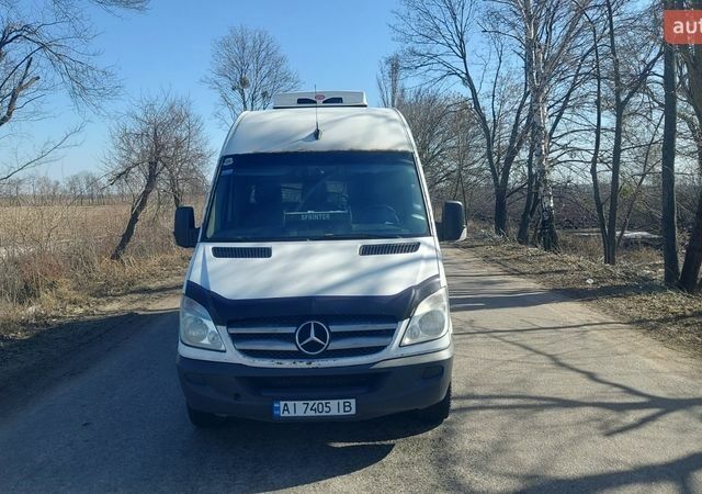 Білий Мерседес Sprinter, об'ємом двигуна 2.15 л та пробігом 444 тис. км за 10000 $, фото 5 на Automoto.ua
