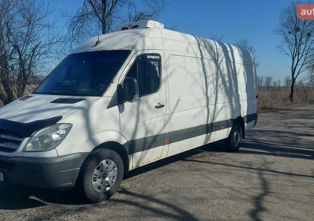 Білий Мерседес Sprinter, об'ємом двигуна 2.15 л та пробігом 444 тис. км за 10000 $, фото 6 на Automoto.ua