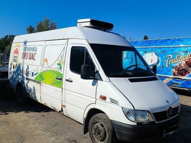 Білий Мерседес Sprinter, об'ємом двигуна 2.69 л та пробігом 856 тис. км за 5000 $, фото 1 на Automoto.ua