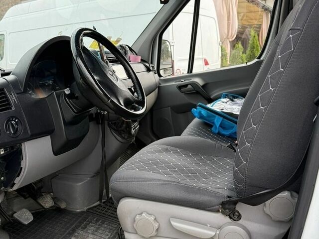Білий Мерседес Sprinter, об'ємом двигуна 2.99 л та пробігом 785 тис. км за 12800 $, фото 4 на Automoto.ua