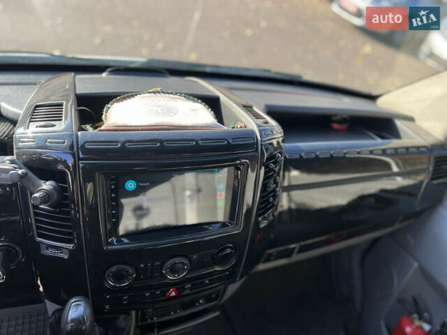 Белый Мерседес Sprinter, объемом двигателя 2.99 л и пробегом 180 тыс. км за 20000 $, фото 20 на Automoto.ua