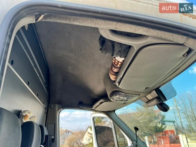 Білий Мерседес Sprinter, об'ємом двигуна 2.99 л та пробігом 800 тис. км за 14300 $, фото 33 на Automoto.ua