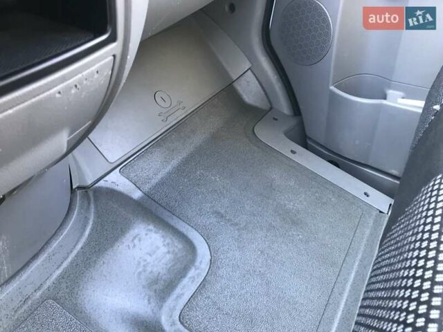 Белый Мерседес Sprinter, объемом двигателя 2.9 л и пробегом 318 тыс. км за 23900 $, фото 38 на Automoto.ua