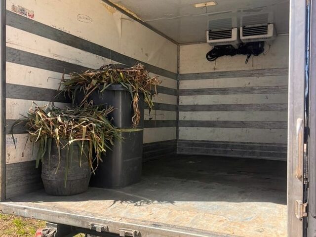 Білий Мерседес Sprinter, об'ємом двигуна 3.2 л та пробігом 400 тис. км за 12500 $, фото 14 на Automoto.ua