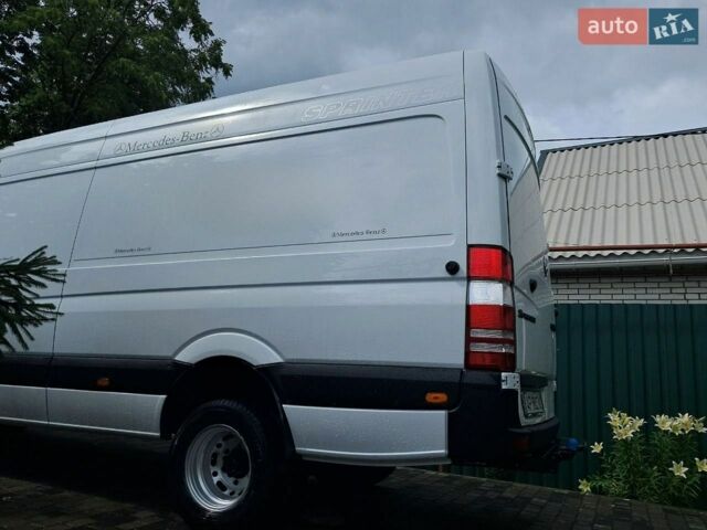 Белый Мерседес Sprinter, объемом двигателя 2.69 л и пробегом 10 тыс. км за 19800 $, фото 4 на Automoto.ua
