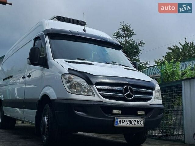 Белый Мерседес Sprinter, объемом двигателя 2.69 л и пробегом 10 тыс. км за 19800 $, фото 6 на Automoto.ua