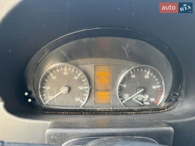 Білий Мерседес Sprinter, об'ємом двигуна 2.14 л та пробігом 363 тис. км за 13000 $, фото 9 на Automoto.ua