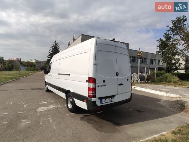 Белый Мерседес Sprinter, объемом двигателя 0 л и пробегом 281 тыс. км за 29900 $, фото 59 на Automoto.ua