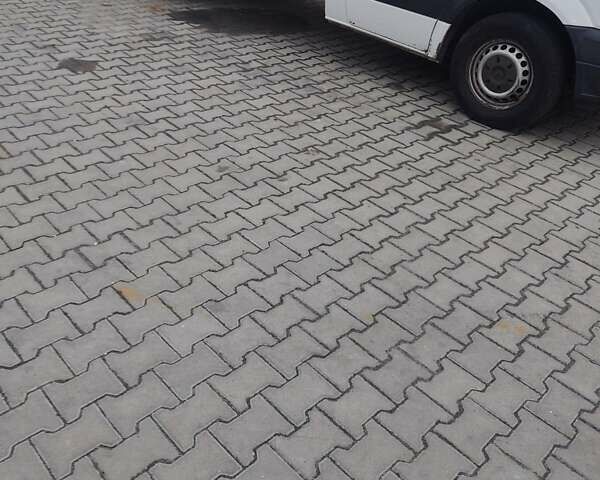 Білий Мерседес Sprinter, об'ємом двигуна 2.14 л та пробігом 550 тис. км за 12000 $, фото 2 на Automoto.ua