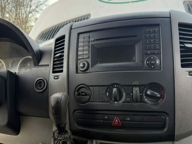 Білий Мерседес Sprinter, об'ємом двигуна 2.14 л та пробігом 363 тис. км за 13000 $, фото 12 на Automoto.ua