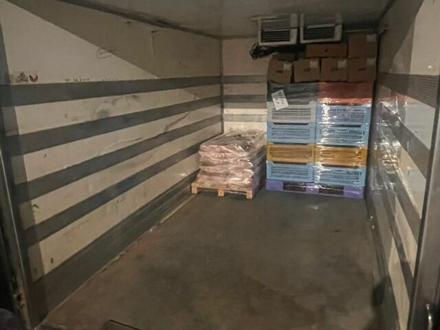 Білий Мерседес Sprinter, об'ємом двигуна 3.2 л та пробігом 400 тис. км за 12500 $, фото 13 на Automoto.ua