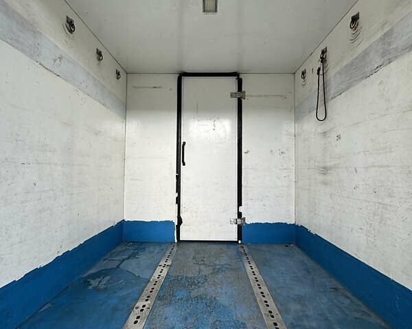 Белый Мерседес Sprinter, объемом двигателя 2.14 л и пробегом 583 тыс. км за 13000 $, фото 15 на Automoto.ua