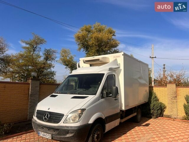 Білий Мерседес Sprinter, об'ємом двигуна 3.2 л та пробігом 400 тис. км за 12500 $, фото 4 на Automoto.ua