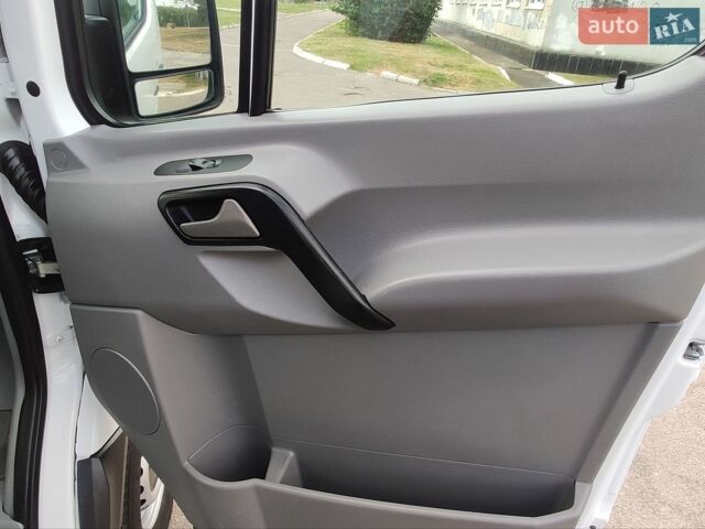 Белый Мерседес Sprinter, объемом двигателя 0 л и пробегом 281 тыс. км за 29900 $, фото 28 на Automoto.ua