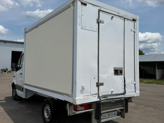 Белый Мерседес Sprinter, объемом двигателя 2.14 л и пробегом 630 тыс. км за 9000 $, фото 2 на Automoto.ua