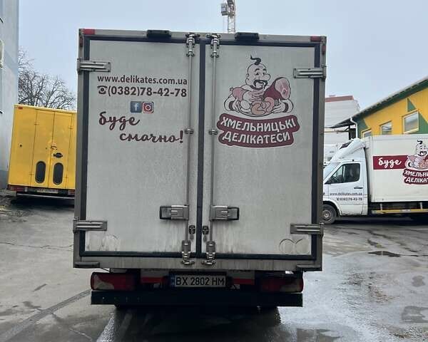 Белый Мерседес Sprinter, объемом двигателя 2.14 л и пробегом 600 тыс. км за 13000 $, фото 7 на Automoto.ua