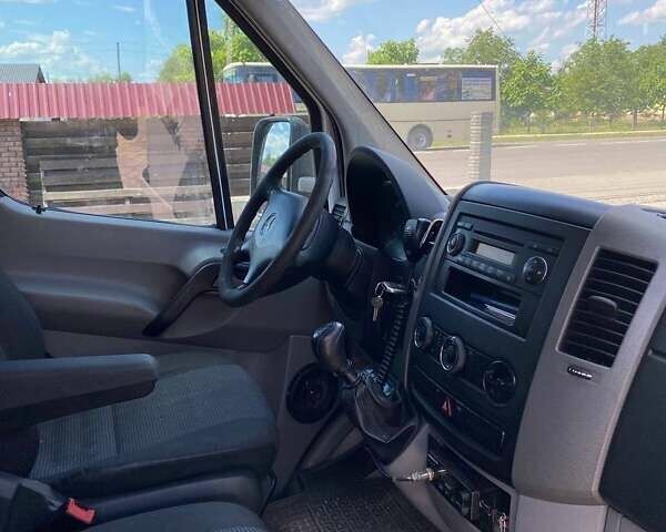 Білий Мерседес Sprinter, об'ємом двигуна 3.22 л та пробігом 300 тис. км за 13500 $, фото 5 на Automoto.ua