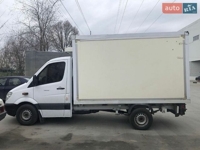 Белый Мерседес Sprinter, объемом двигателя 2.14 л и пробегом 600 тыс. км за 9500 $, фото 7 на Automoto.ua
