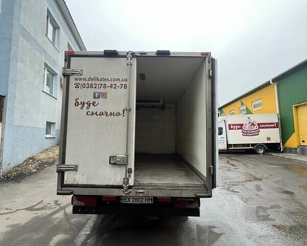 Белый Мерседес Sprinter, объемом двигателя 2.14 л и пробегом 600 тыс. км за 13000 $, фото 4 на Automoto.ua
