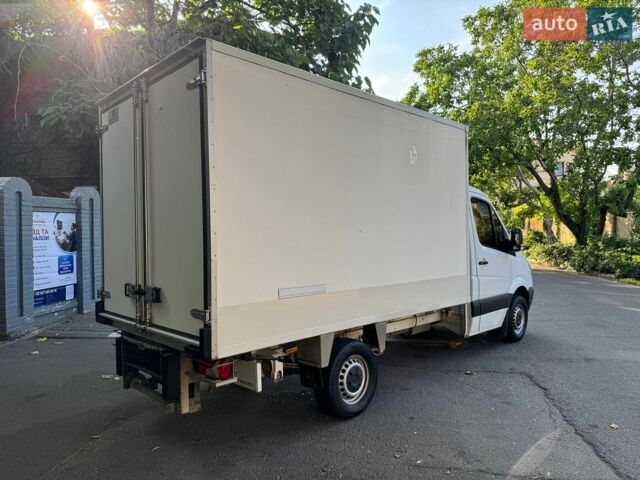 Белый Мерседес Sprinter, объемом двигателя 2.14 л и пробегом 273 тыс. км за 13300 $, фото 25 на Automoto.ua