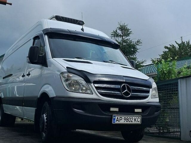 Белый Мерседес Sprinter, объемом двигателя 2.69 л и пробегом 10 тыс. км за 19800 $, фото 6 на Automoto.ua