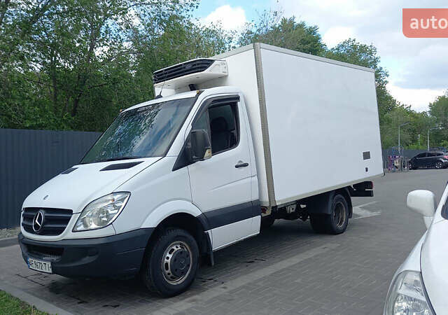 Білий Мерседес Sprinter, об'ємом двигуна 2.69 л та пробігом 320 тис. км за 22000 $, фото 1 на Automoto.ua