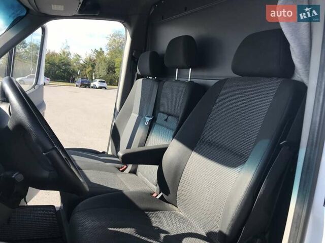 Белый Мерседес Sprinter, объемом двигателя 2.14 л и пробегом 100 тыс. км за 17000 $, фото 11 на Automoto.ua