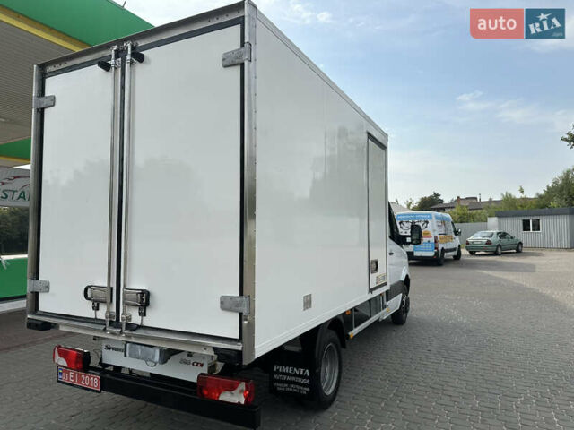 Белый Мерседес Sprinter, объемом двигателя 2.2 л и пробегом 196 тыс. км за 21700 $, фото 4 на Automoto.ua