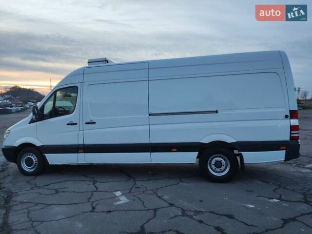 Белый Мерседес Sprinter, объемом двигателя 0 л и пробегом 281 тыс. км за 28500 $, фото 12 на Automoto.ua