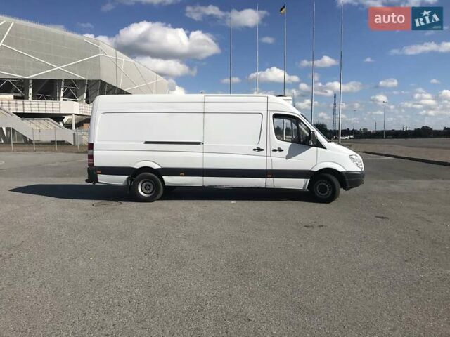 Белый Мерседес Sprinter, объемом двигателя 2.14 л и пробегом 100 тыс. км за 17000 $, фото 8 на Automoto.ua