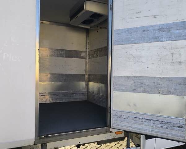Белый Мерседес Sprinter, объемом двигателя 2.14 л и пробегом 322 тыс. км за 14500 $, фото 14 на Automoto.ua