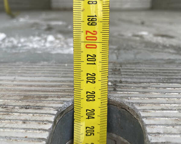 Белый Мерседес Sprinter, объемом двигателя 0 л и пробегом 270 тыс. км за 25400 $, фото 19 на Automoto.ua