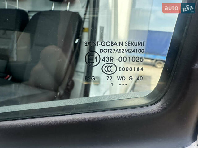 Белый Мерседес Sprinter, объемом двигателя 2.2 л и пробегом 196 тыс. км за 21700 $, фото 25 на Automoto.ua