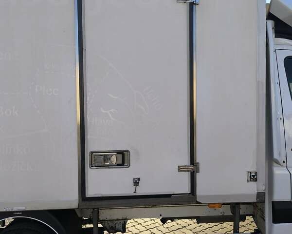 Белый Мерседес Sprinter, объемом двигателя 2.14 л и пробегом 322 тыс. км за 14500 $, фото 13 на Automoto.ua