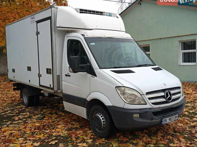 Белый Мерседес Sprinter, объемом двигателя 2.99 л и пробегом 700 тыс. км за 17000 $, фото 1 на Automoto.ua