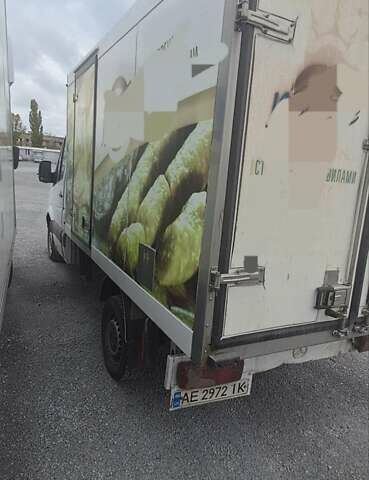Белый Мерседес Sprinter, объемом двигателя 2.1 л и пробегом 724 тыс. км за 7500 $, фото 6 на Automoto.ua